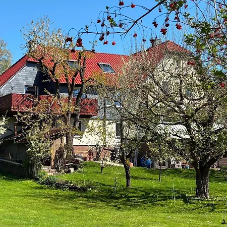 Haltestelle Birnbaum Apartment