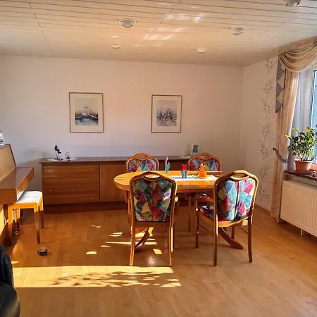 Haltestelle Birnbaum Apartment